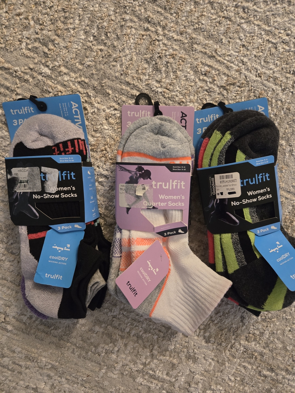 trulfit Women's 3-Pack Assorted No-Show & Quarter Socks β Gray, Black & White